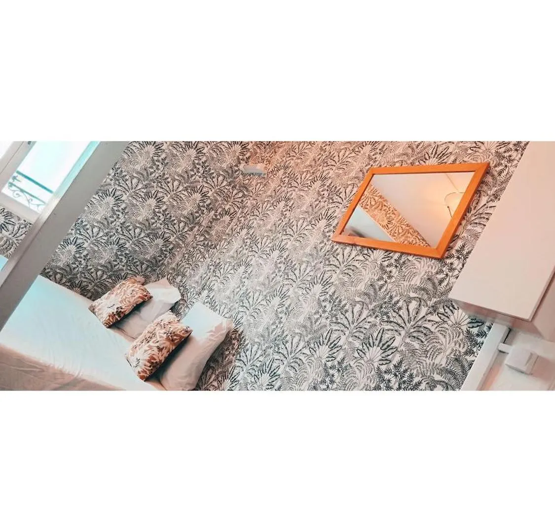 Location En Plein Coeur De N°21 *