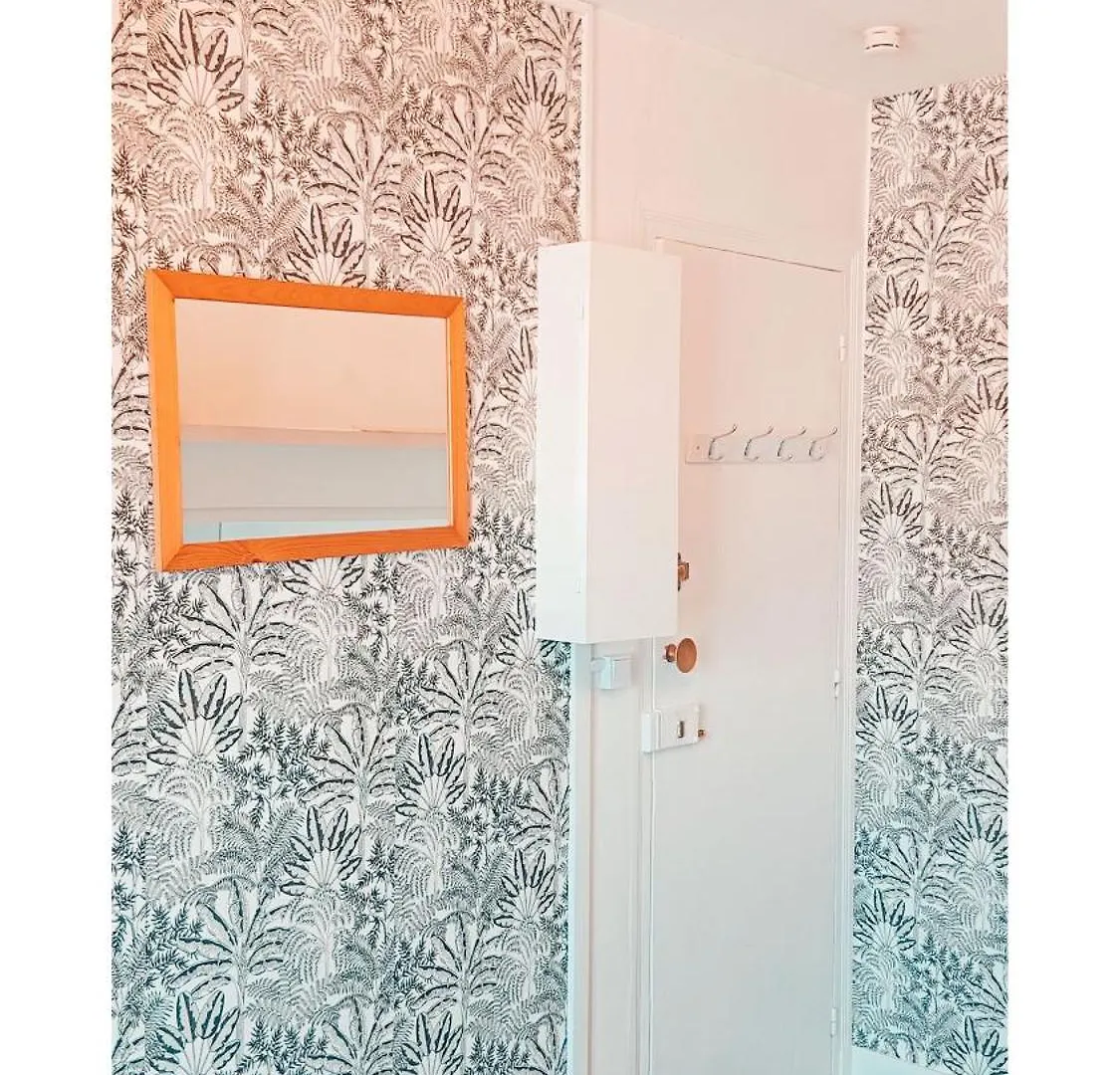 Location En Plein Coeur De N°21 *